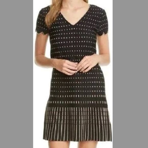 TED BAKER - NWOT - Gold Stich Navy Mini Dress - Knit Pattern Sleeveless - SIze 2 - Picture 1 of 8